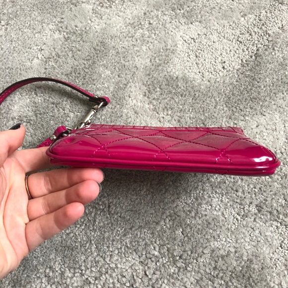 Coach Poppy Gloss Quilted Patent Leather Wristlet - Picture 4 of 9